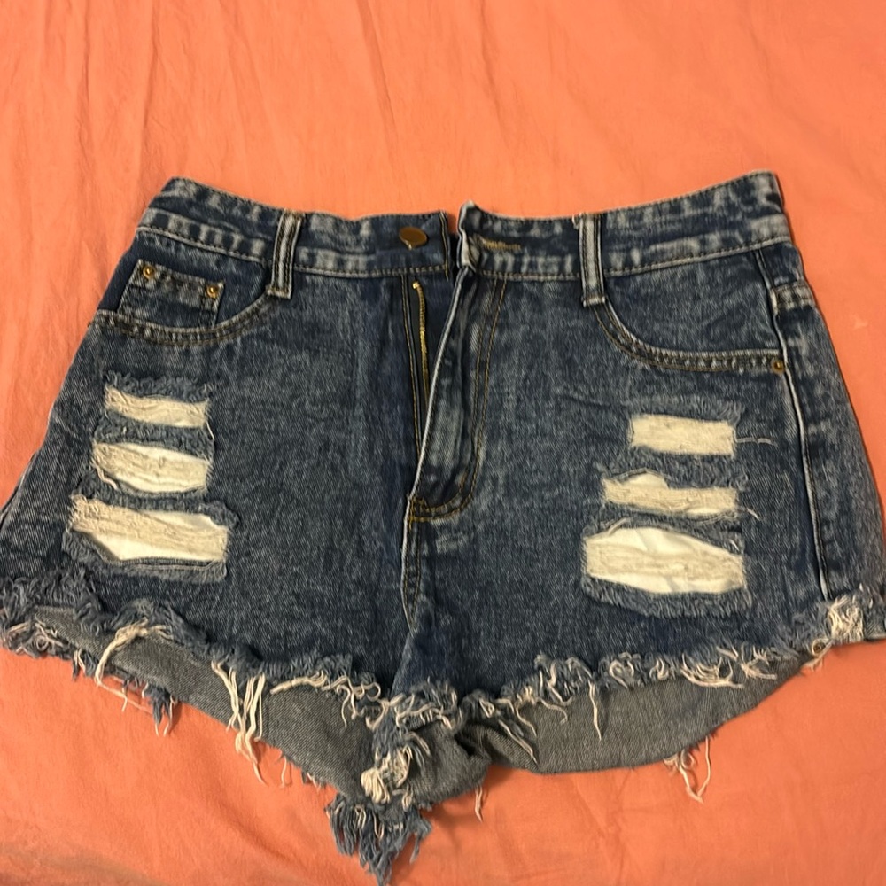 Never worn